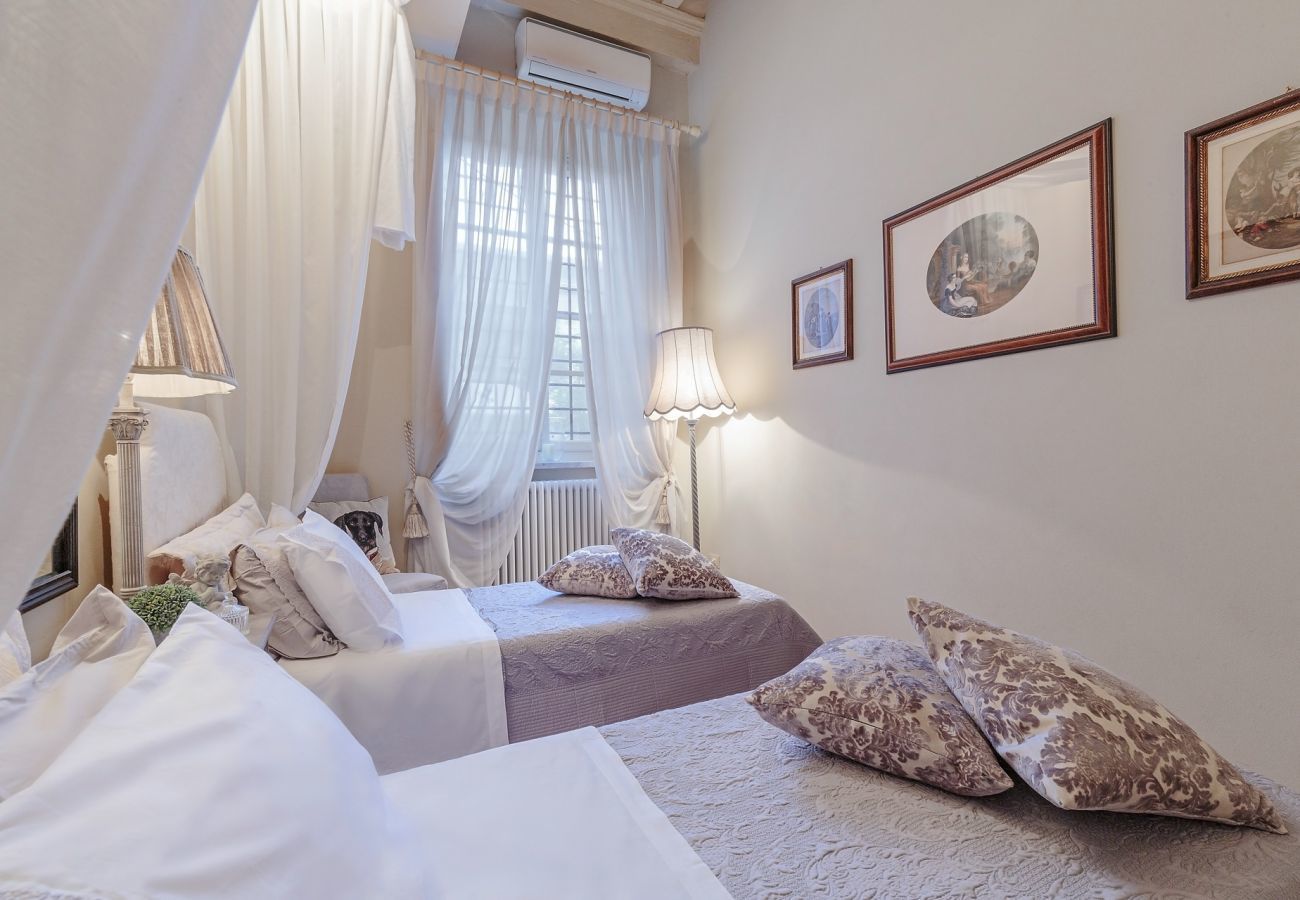 Appartamento a Lucca - Charming Apartment with Garden overlooking the Cathedral inside the Lucca Walls