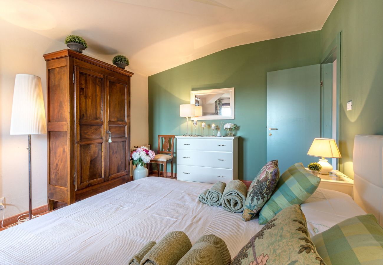 Appartamento a Lucca - 2 Bedrooms Spacious Apartment with Elevator in Lucca