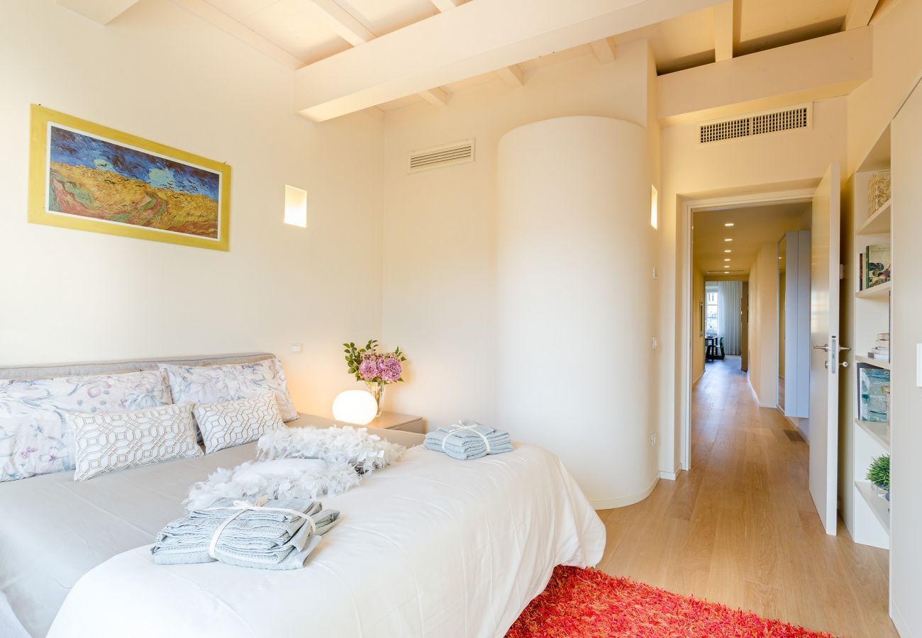 Appartamento a Lucca - 2 Bedrooms Apartment with Terrace and Elevator