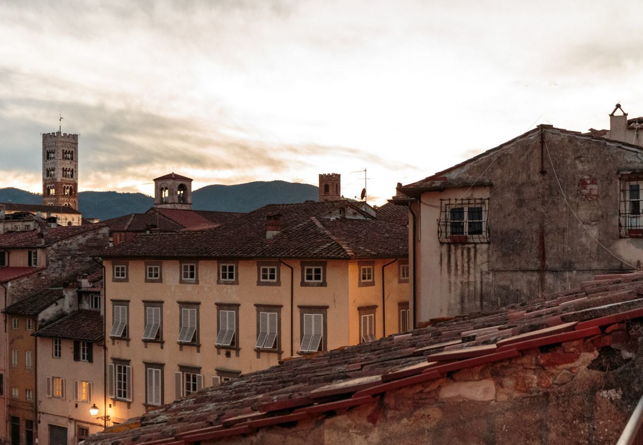 Appartamento a Lucca - PANORAMIC TERRACE PENTHOUSE inside the Walls of Lucca