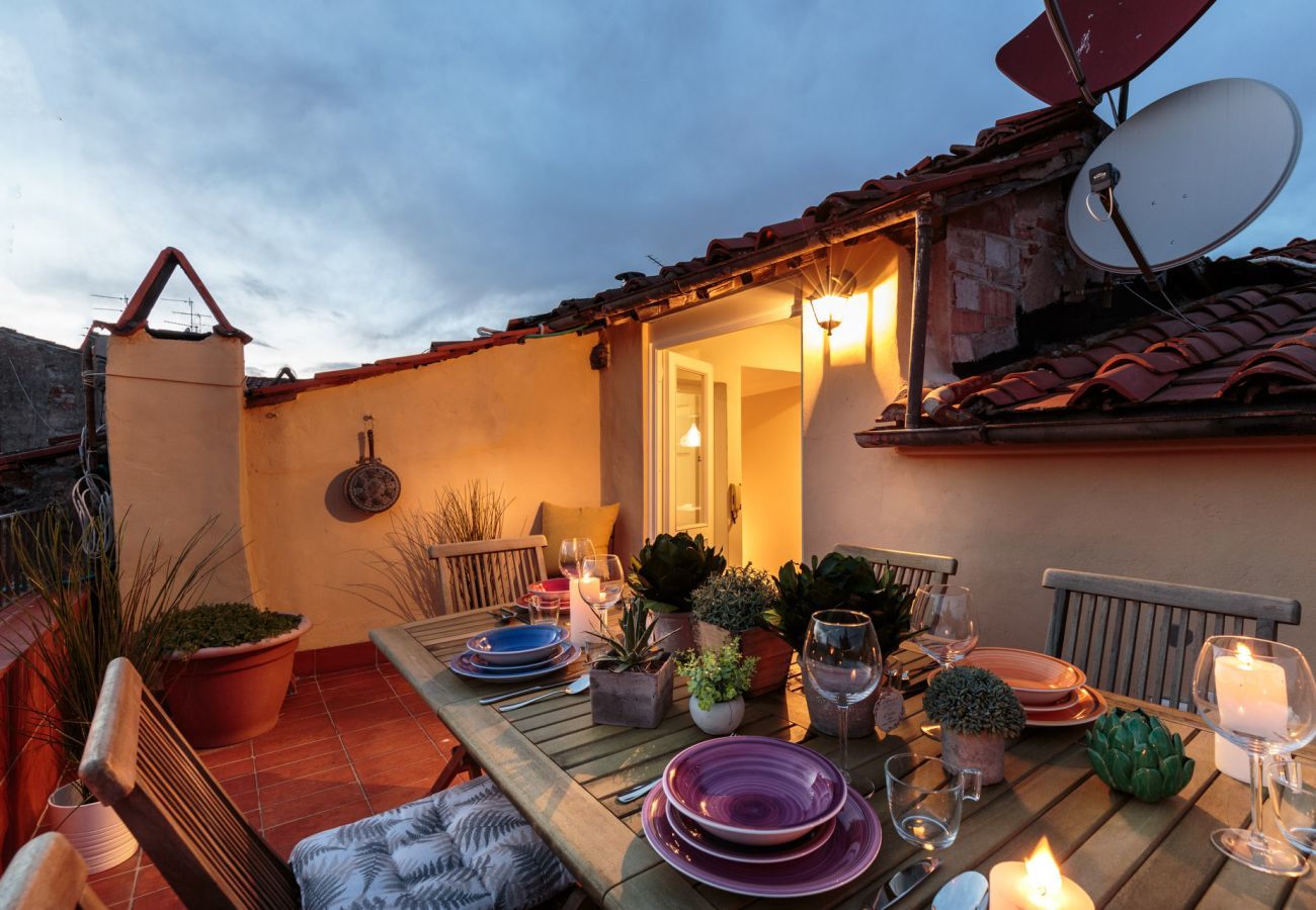 Appartamento a Lucca - PANORAMIC TERRACE PENTHOUSE inside the Walls of Lucca