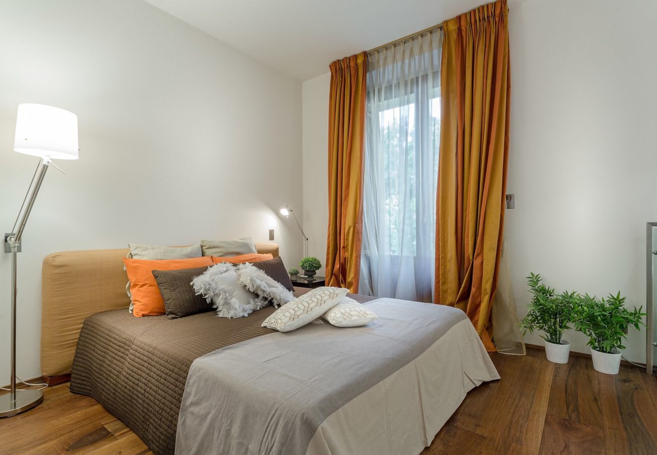 Appartamento a Lucca - Contemporary Apartment with Garden and Parking