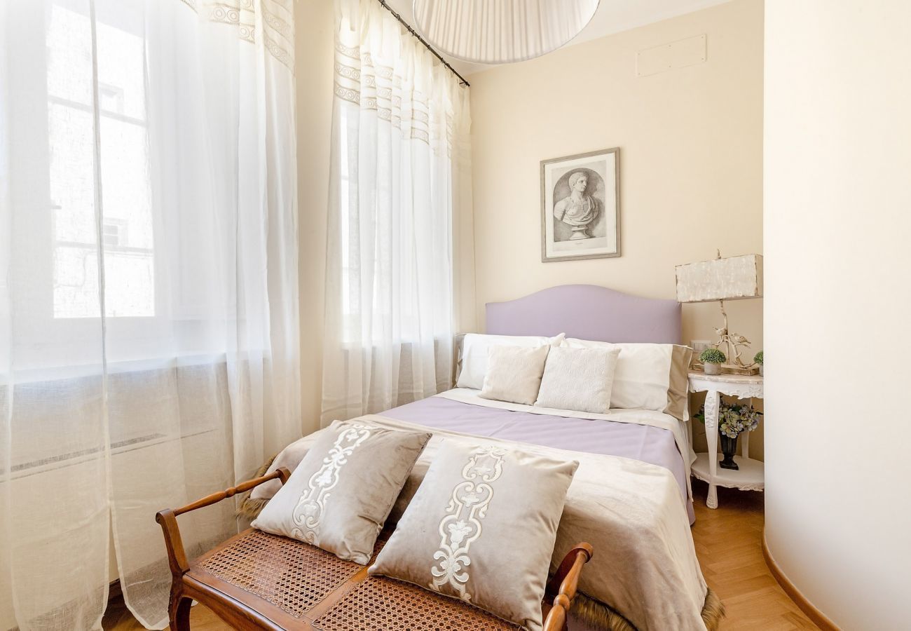 Appartamento a Lucca - CASA SAN FREDIANO 3 Luxury Bedrooms and a Charming LUCCA View Inside the Walls