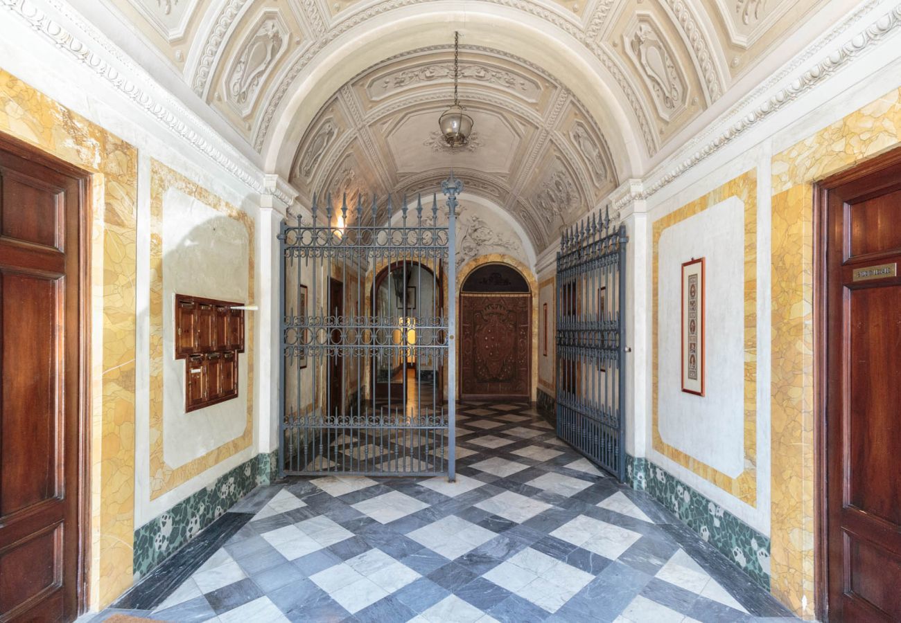 Appartamento a Lucca - Palatial Suite: Luxurious Living Amidst Lucca’s Timeless Charm