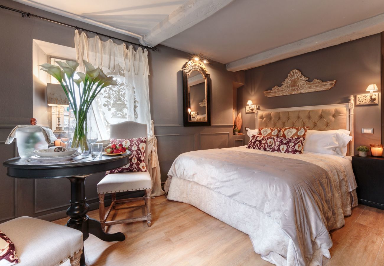 Appartamento a Lucca - Palatial Suite: Luxurious Living Amidst Lucca’s Timeless Charm