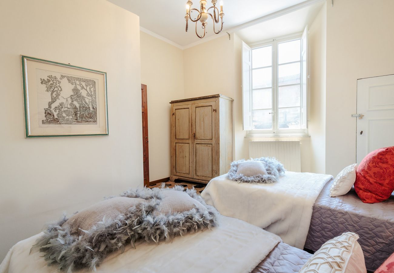 Appartamento a Lucca - SANTA CROCE Apartment, Central and Convenient