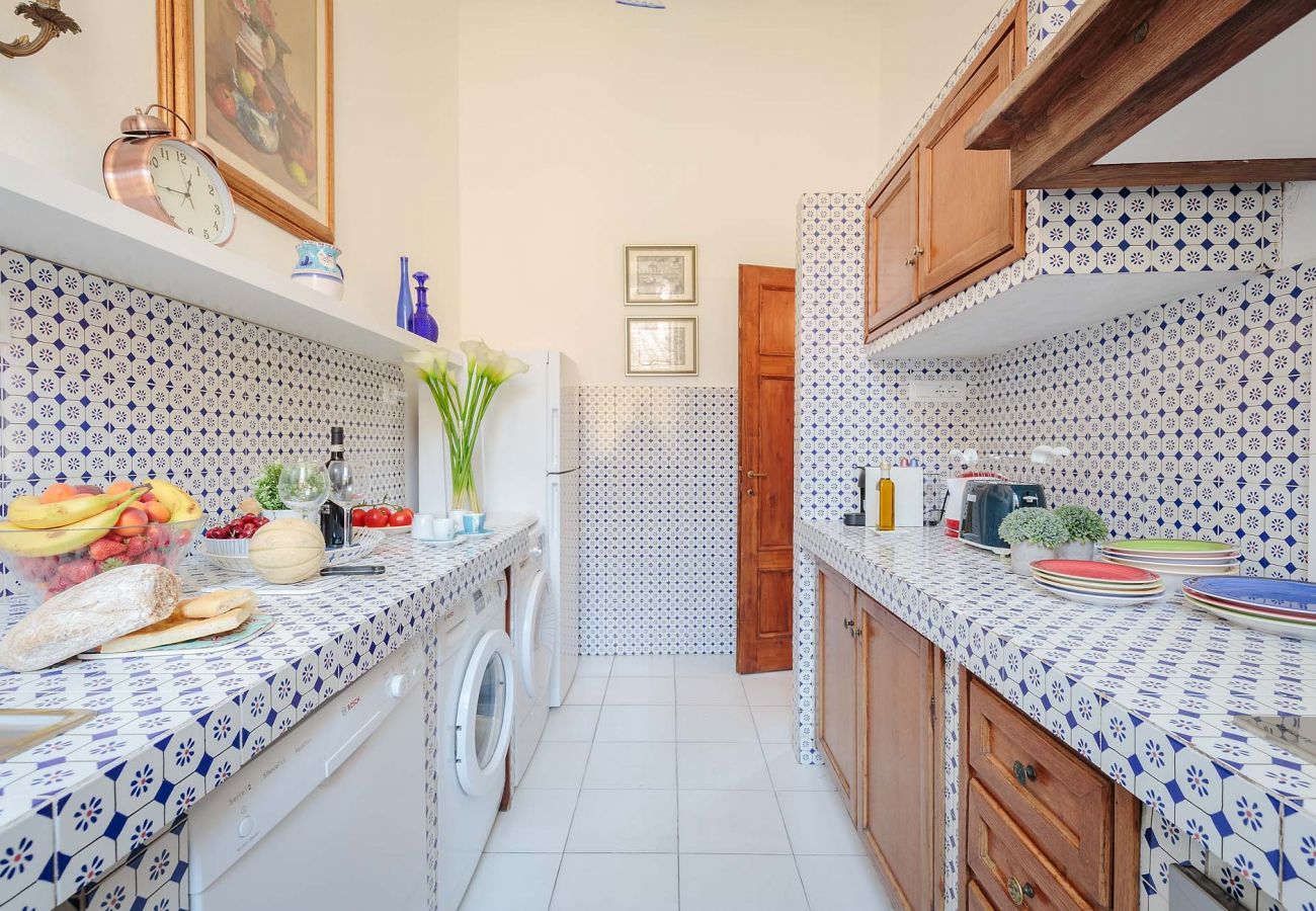 Appartamento a Lucca - SANTA CROCE Apartment, Central and Convenient