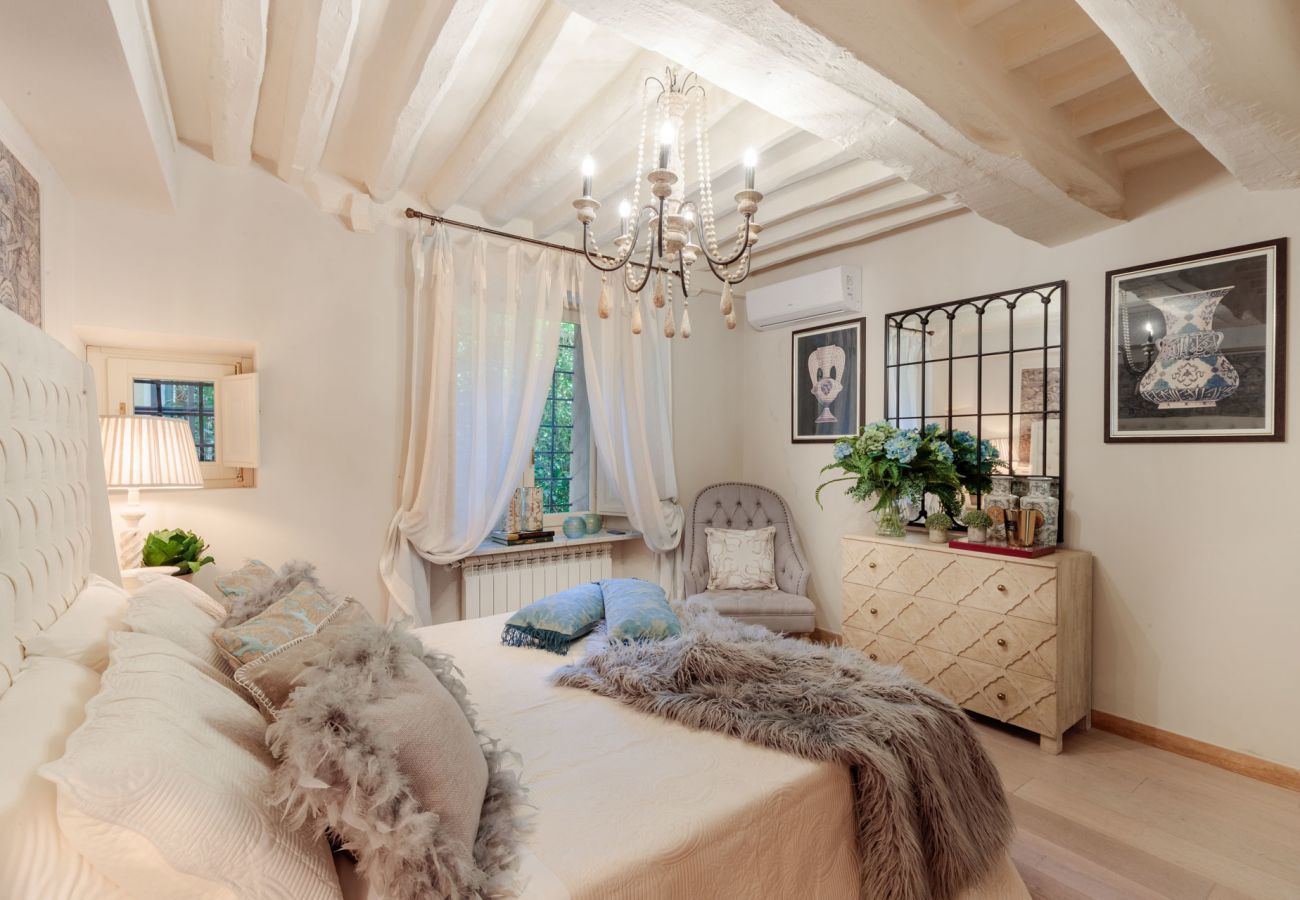 Appartamento a Lucca - Luxury 1 Bedroom Apartment inside the Walls of Lucca