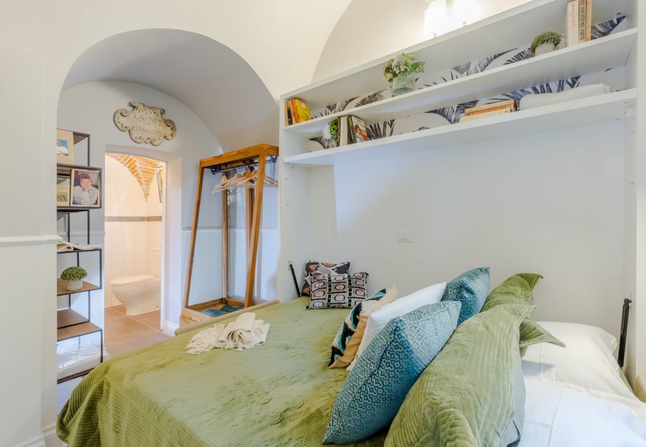 Appartamento a Lucca - Busdraghi Studio, a stylish studio along Via Fillungo inside the walls of Lucca05