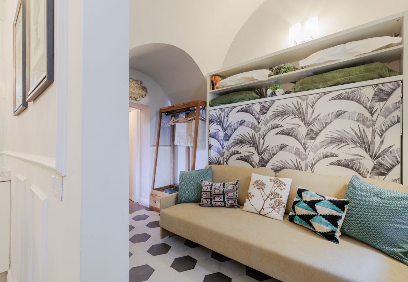 Appartamento a Lucca - Busdraghi Studio, a stylish studio along Via Fillungo inside the walls of Lucca05