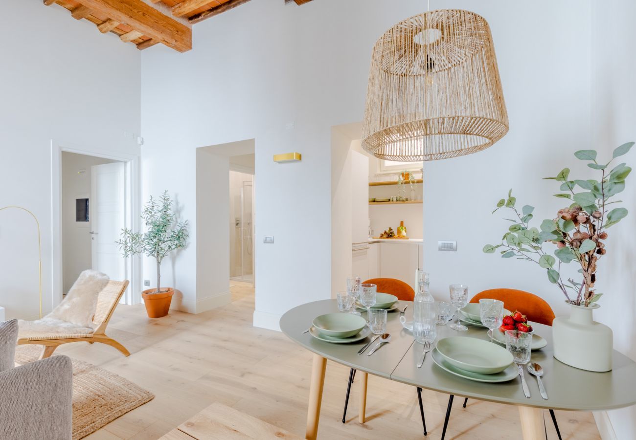 Appartamento a Lucca - Casa Lazzaro Contemporary Ground Floor Apartment inside the walls of Lucca