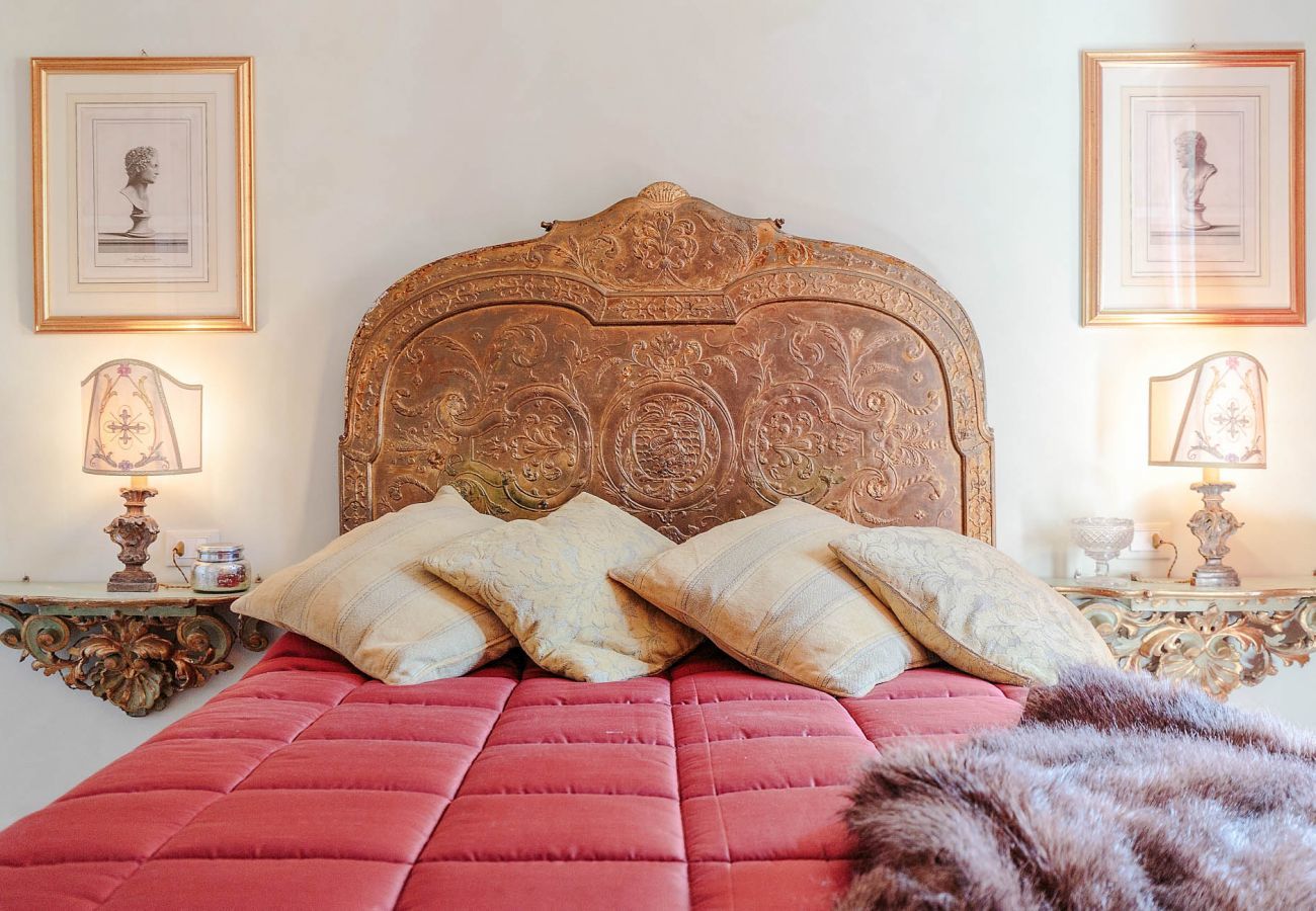 Appartamento a Lucca - Casa Dieter, a superb 2 bedrooms Apartment with Grand Terrace and private parking in Central Lucca