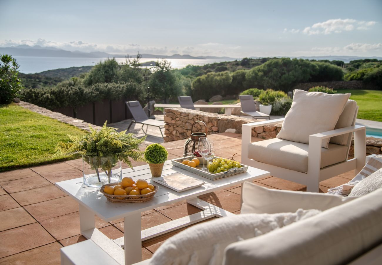 Villa a Capo Ferro - Villa Smeralda Porto Cervo