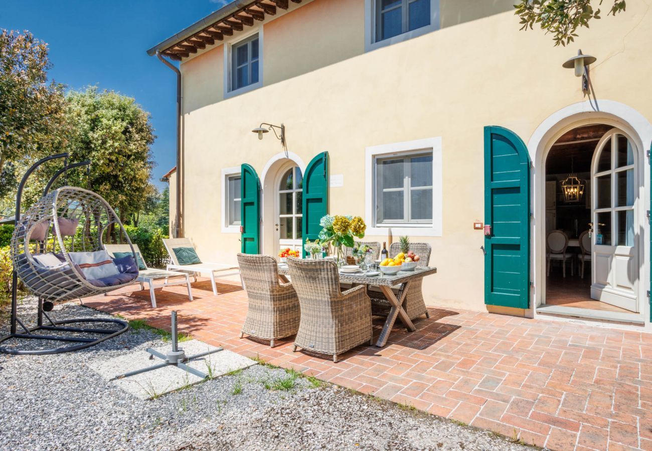 Appartamento a Monte San quirico - Elisa Farmhouse Apartment in Wine Resort in Lucca