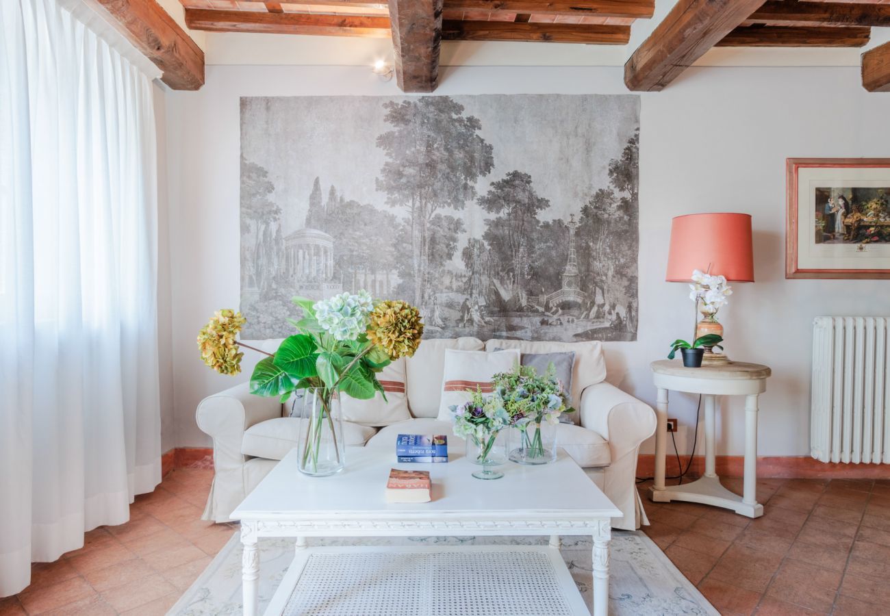 Appartamento a Monte San quirico - Elisa Farmhouse Apartment in Wine Resort in Lucca