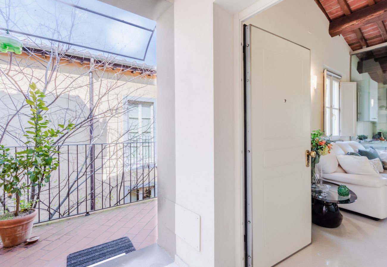 Appartamento a Lucca - Smart Flat with Elevator inside Lucca