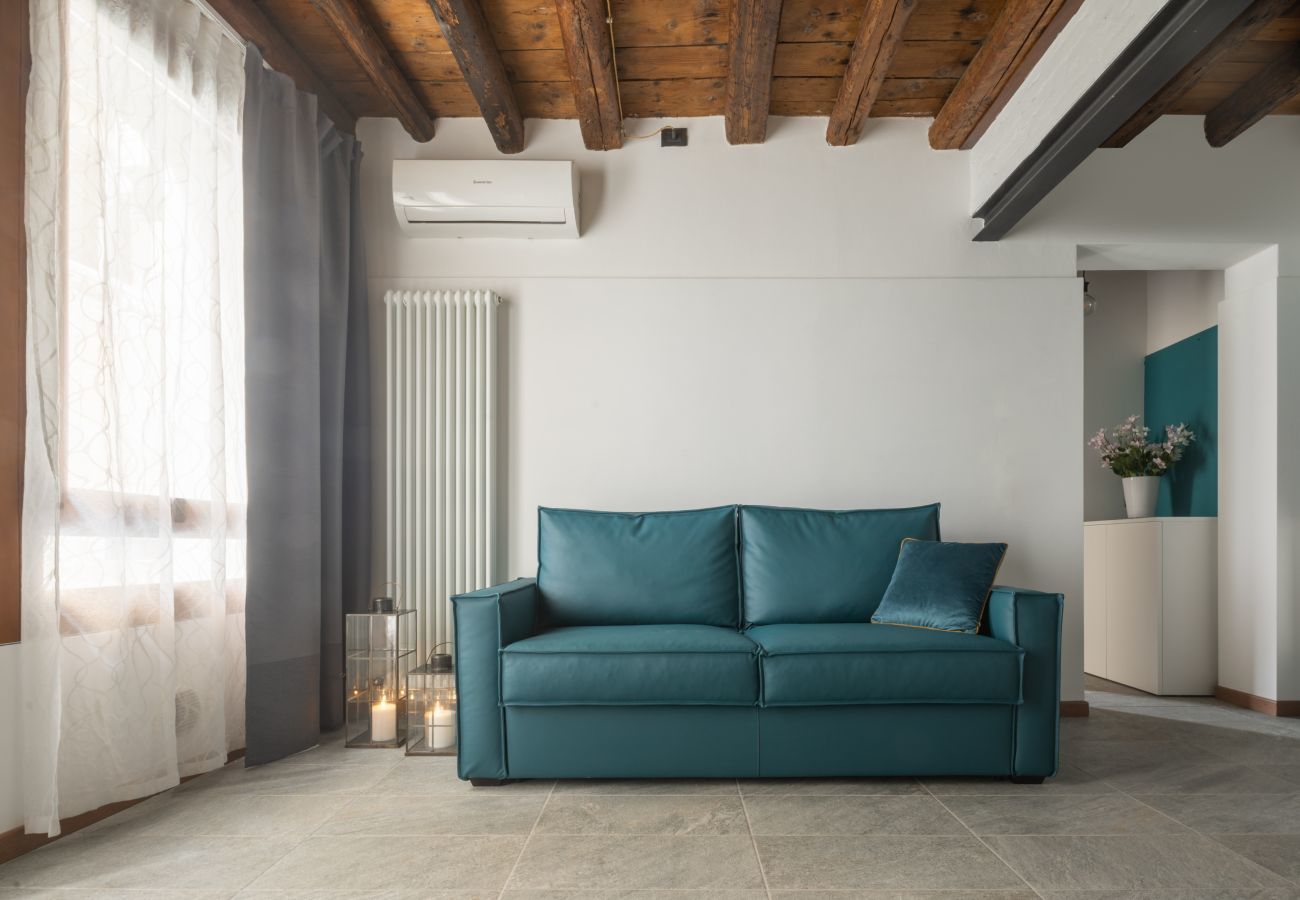 Appartamento a Venezia - Castello Apartment with Garden R&R