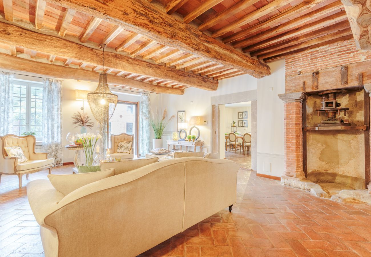 Villa a San Macario In Piano - The Tuscan Mill Farmhouse: Where Timeless Charm Meets Modern Tranquility