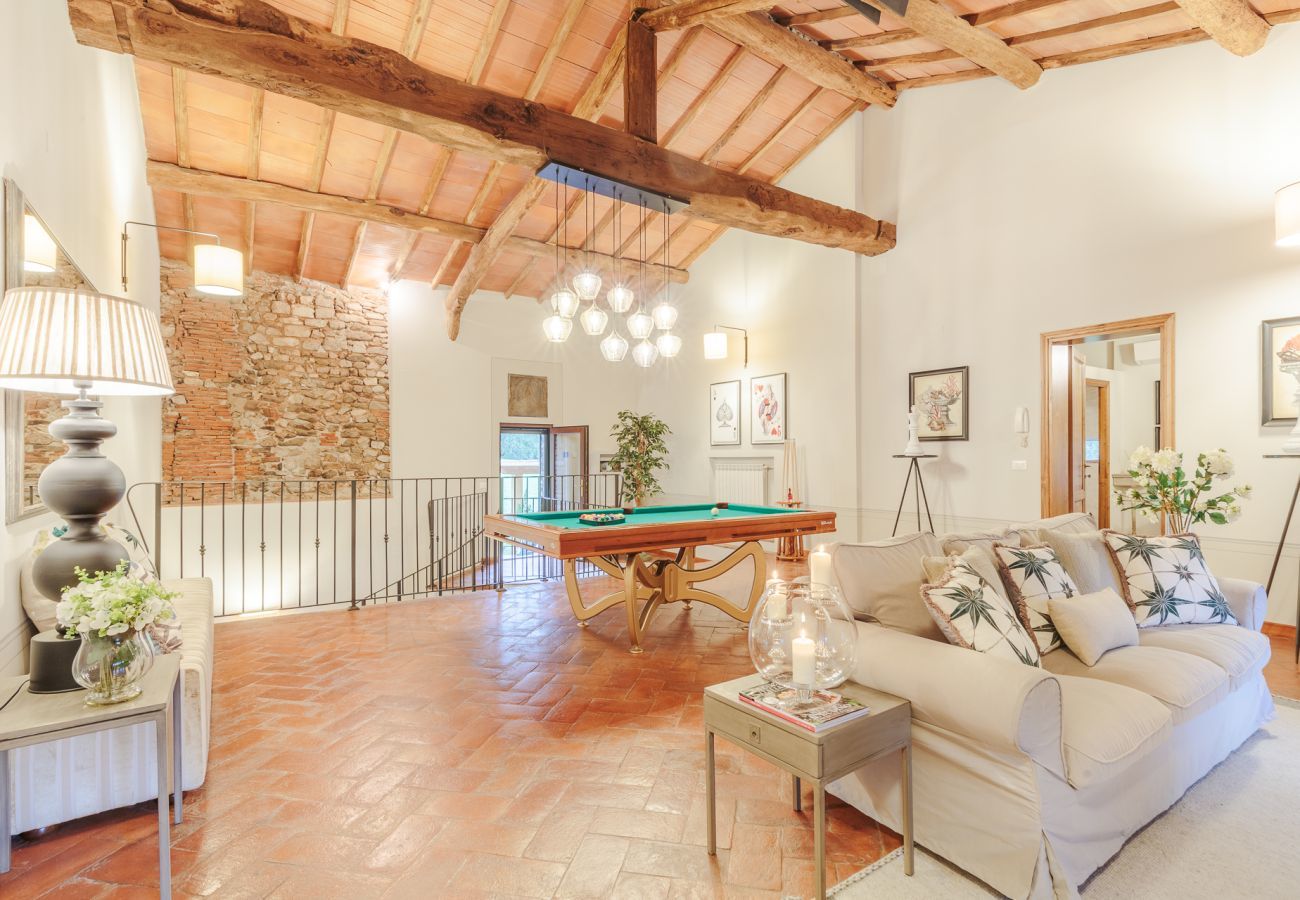 Villa a San Macario In Piano - The Tuscan Mill Farmhouse: Where Timeless Charm Meets Modern Tranquility