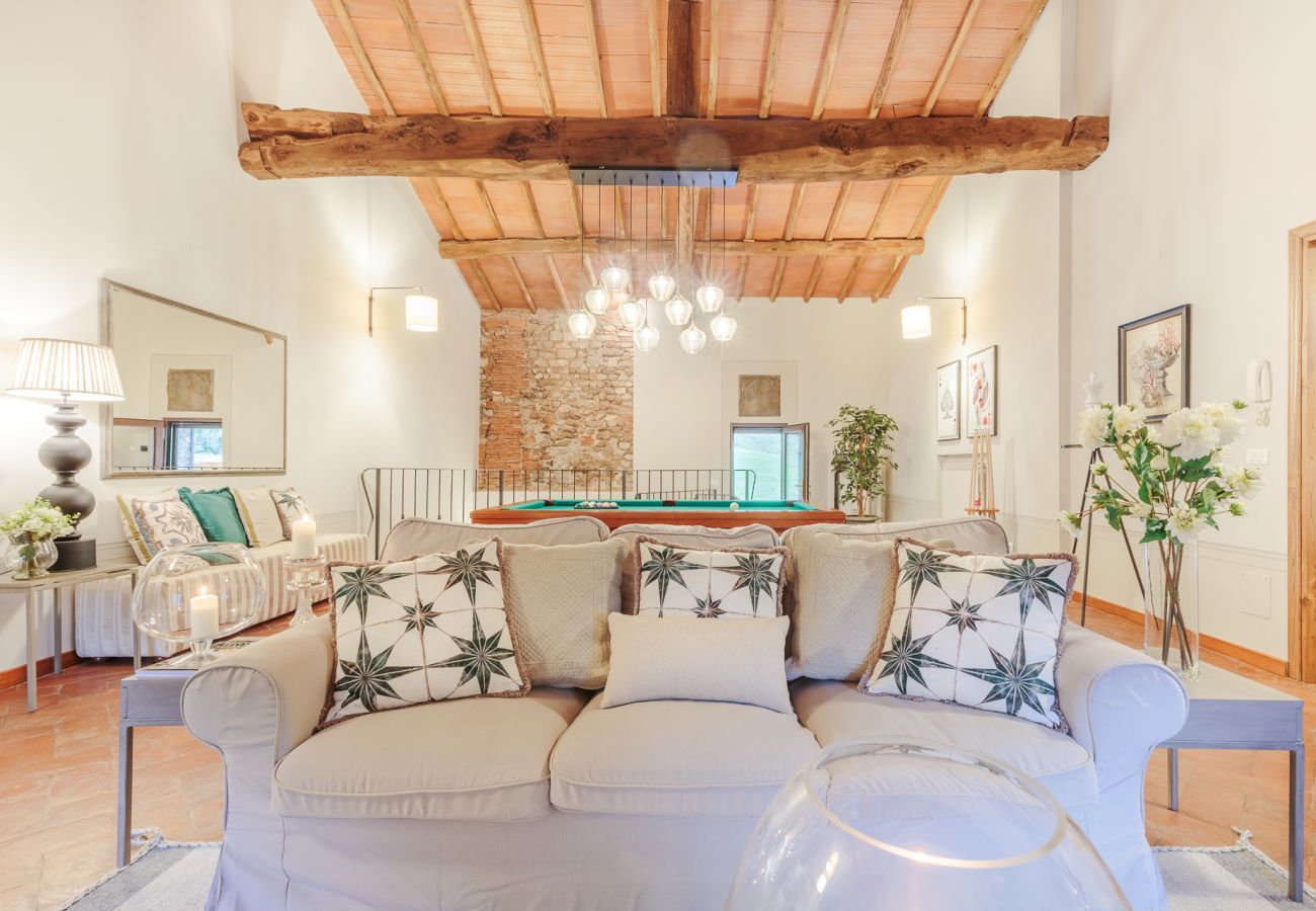 Villa a San Macario In Piano - The Tuscan Mill Farmhouse: Where Timeless Charm Meets Modern Tranquility