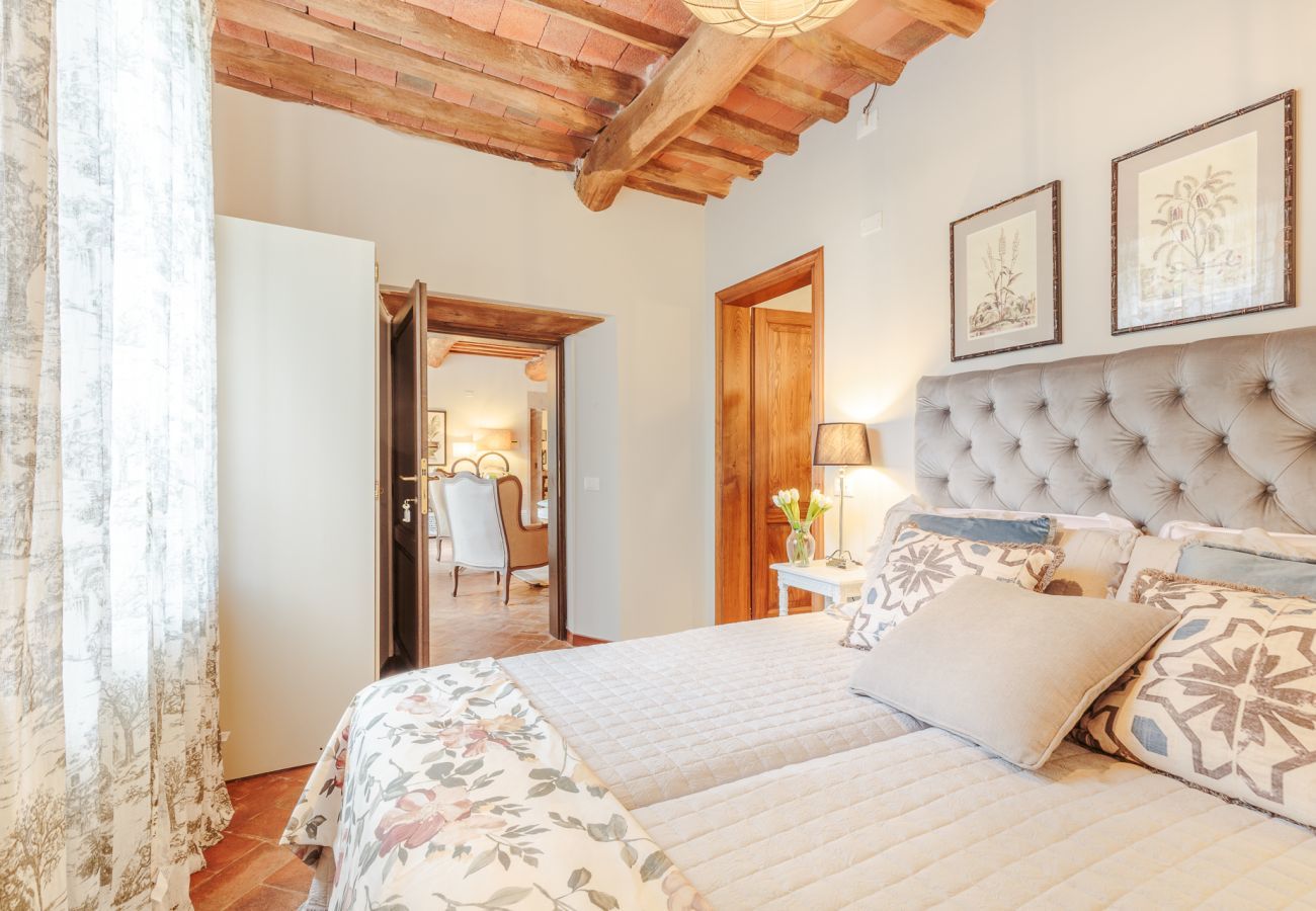 Villa a San Macario In Piano - The Tuscan Mill Farmhouse: Where Timeless Charm Meets Modern Tranquility