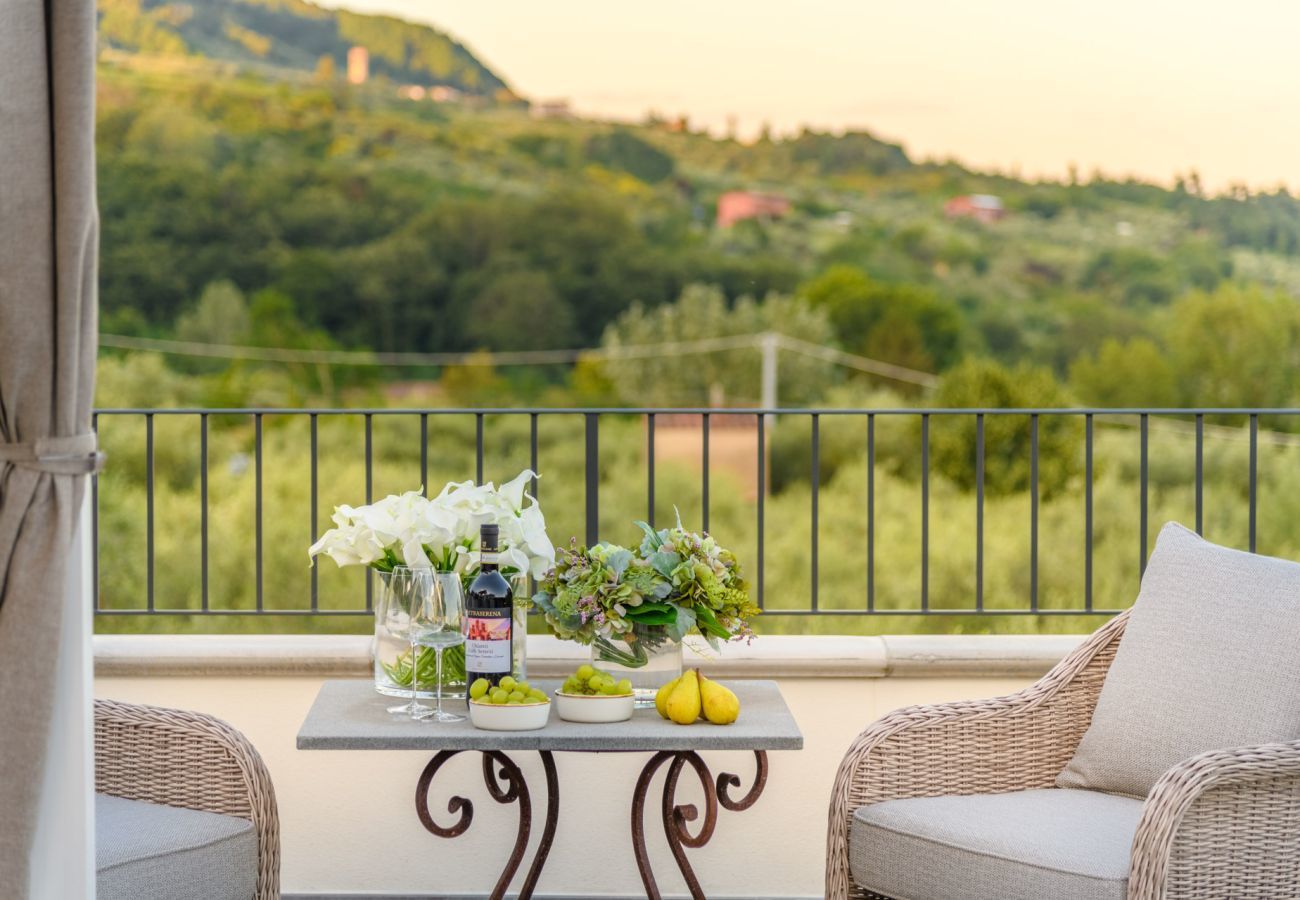 Villa a Segromigno in Monte - Luxury 7 Bedrooms Villa with Pool, SPA and Limitless Views