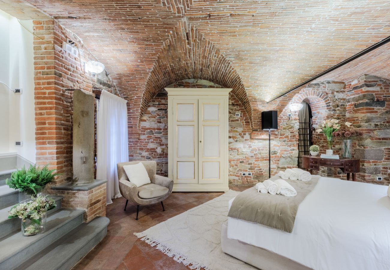 Appartamento a Lucca - The Lucca Heritage Retreat, a Spacious Home with Outdoor inside the Walls of Lucca