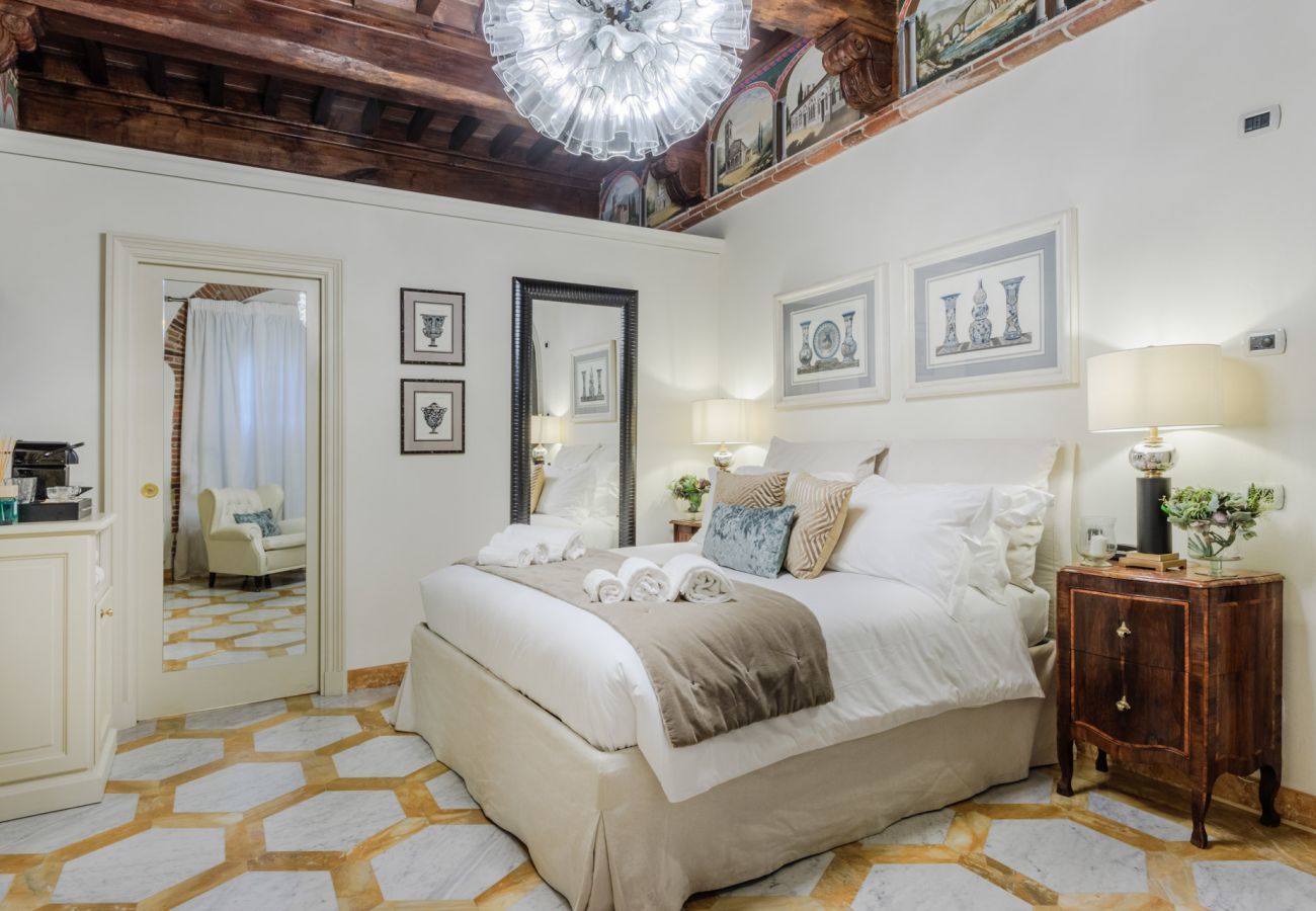 Appartamento a Lucca - The Lucca Heritage Retreat, a Spacious Home with Outdoor inside the Walls of Lucca