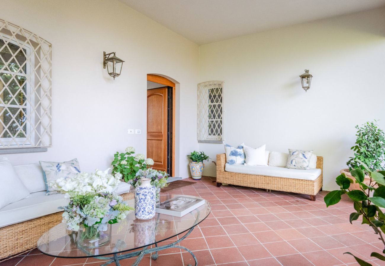 Villa a Lucca - Villa Ivona Modern Luxury Classic Villa with Private Pool and panoramic views in 3 kms from Lucca Walls