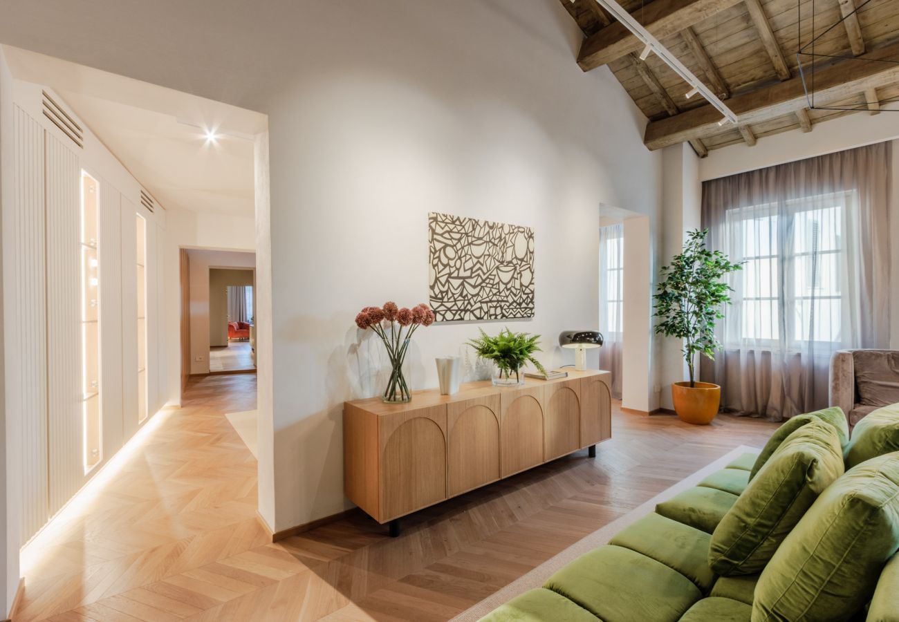 Appartamento a Lucca - Casa Silvestro Modern Spacious 3 Bedrooms Luxury Apartment inside the Walls of Lucca