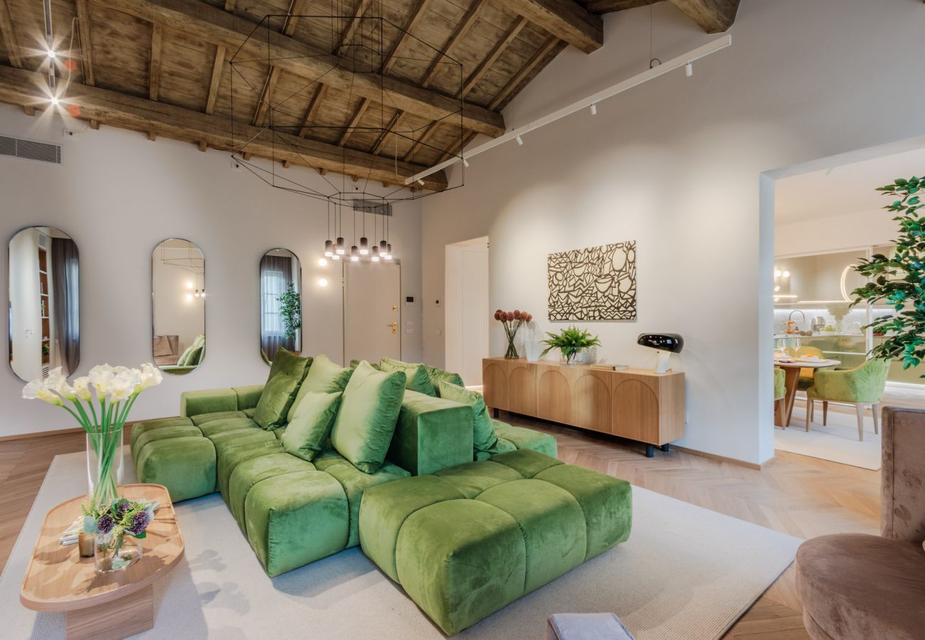 Appartamento a Lucca - Casa Silvestro Modern Spacious 3 Bedrooms Luxury Apartment inside the Walls of Lucca