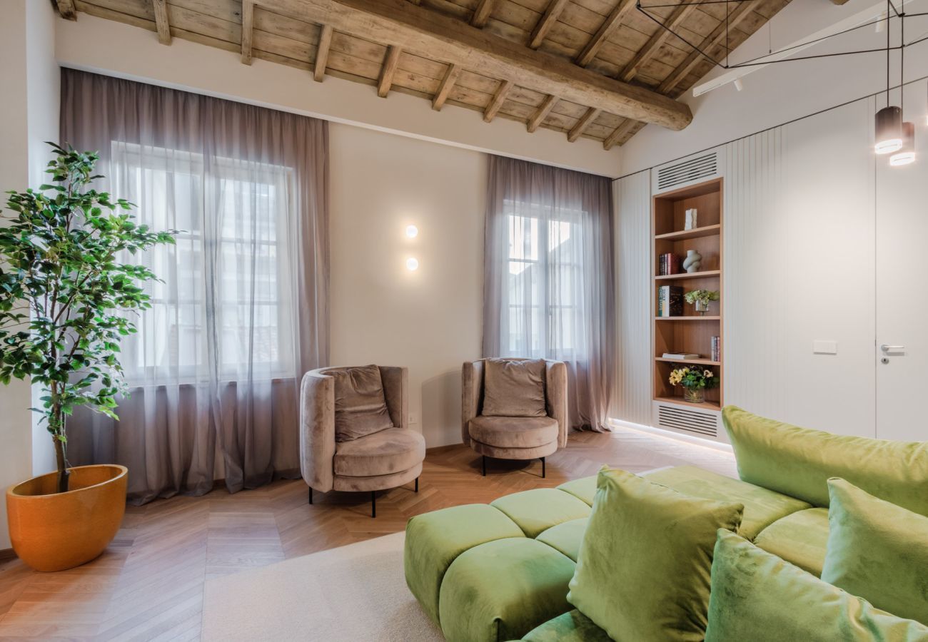 Appartamento a Lucca - Casa Silvestro Modern Spacious 3 Bedrooms Luxury Apartment inside the Walls of Lucca