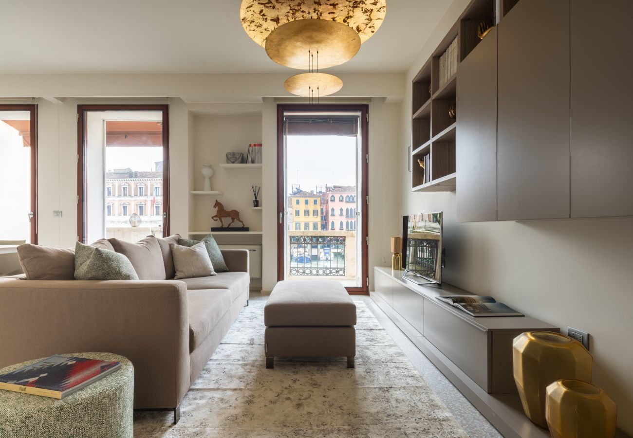 Appartamento a Venezia - Grand Canal Luxury Apartment with Terrace R&R