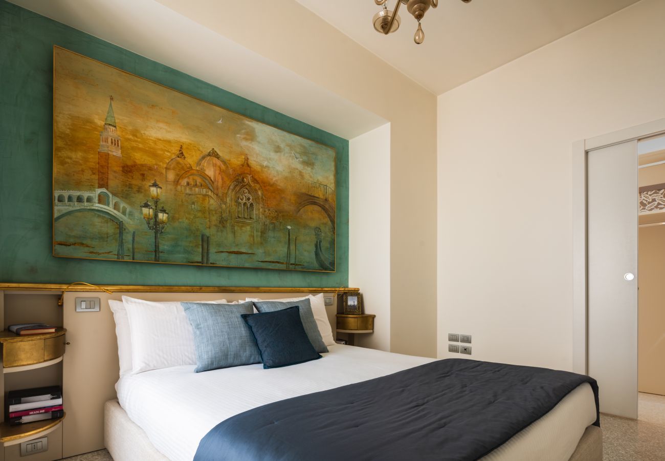 Appartamento a Venezia - Grand Canal Luxury Apartment with Terrace R&R