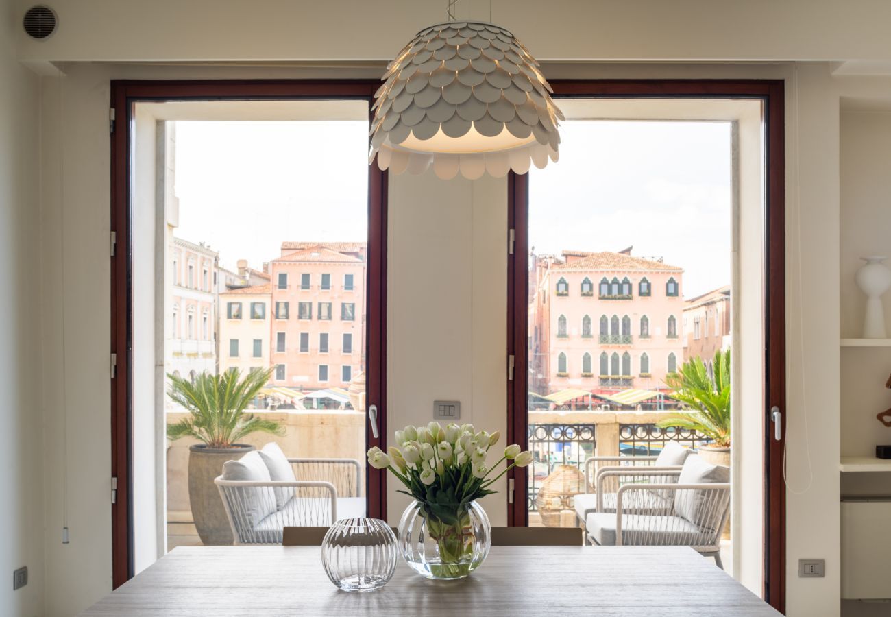 Appartamento a Venezia - Grand Canal Luxury Apartment with Terrace R&R