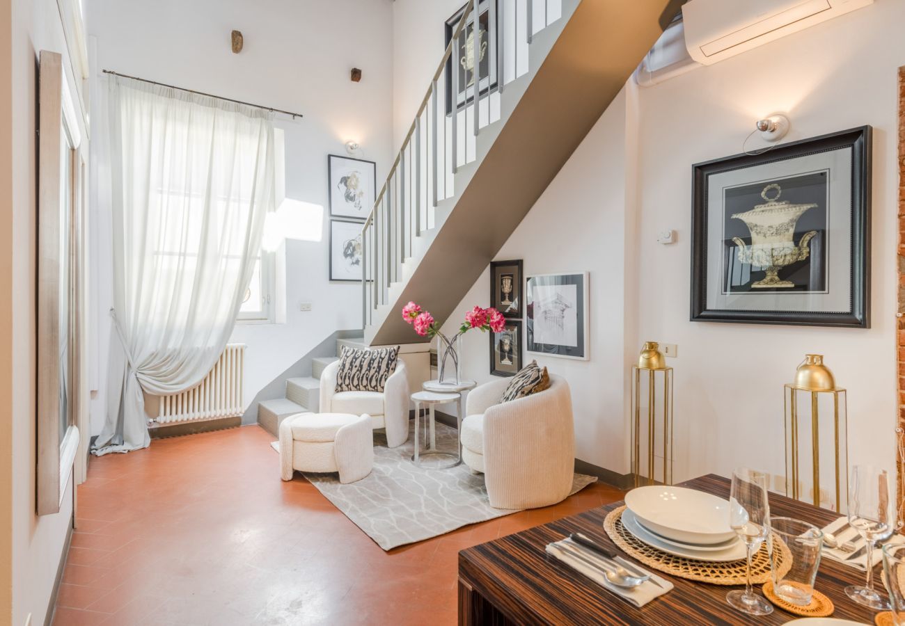 Appartamento a Lucca - Modern Panoramic Penthouse with Elevator inside the Walls of Lucca