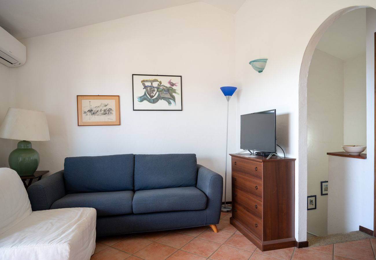 Appartamento a Porto San Paolo - Il Poggio 18 - appartamento vacanza con piscina in Sardegna