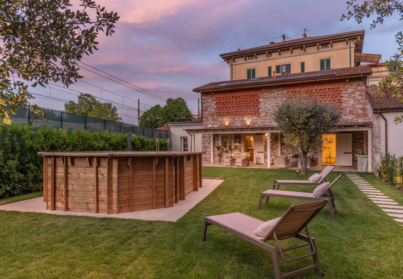 Villa a Lucca - Egidio City Farmhouse