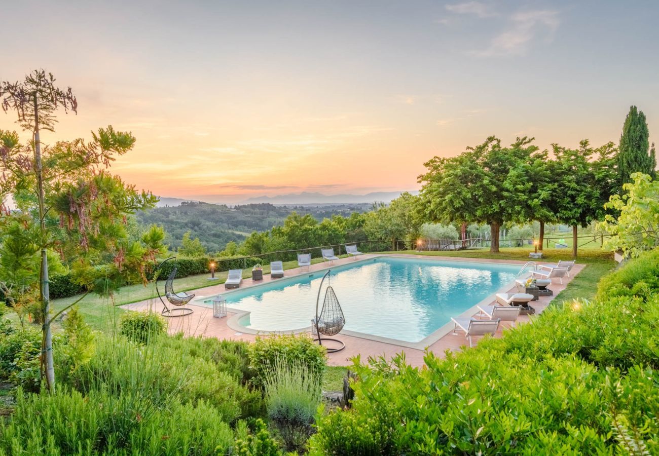 Villa a San Miniato - Villa San Miniato Corniano: Iconic 5 Bedrooms Farmhouse with Pool