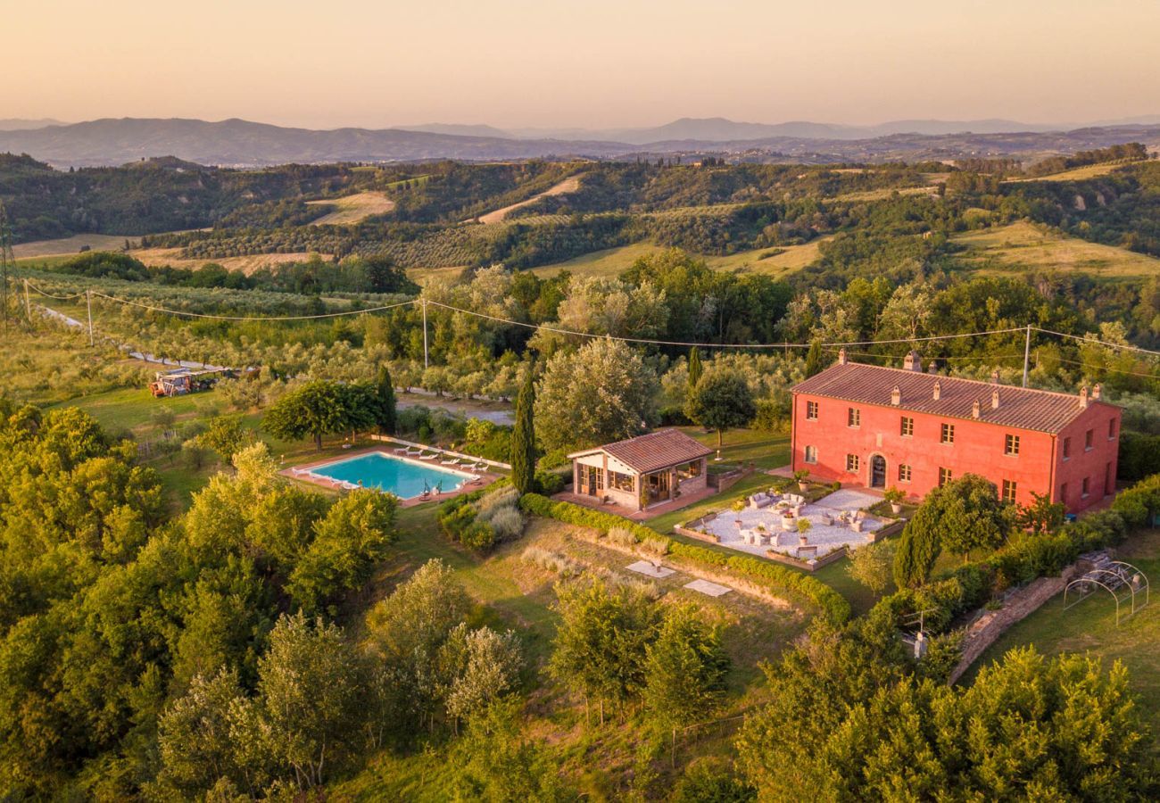 Villa a San Miniato - Villa San Miniato Corniano: Iconic 5 Bedrooms Farmhouse with Pool