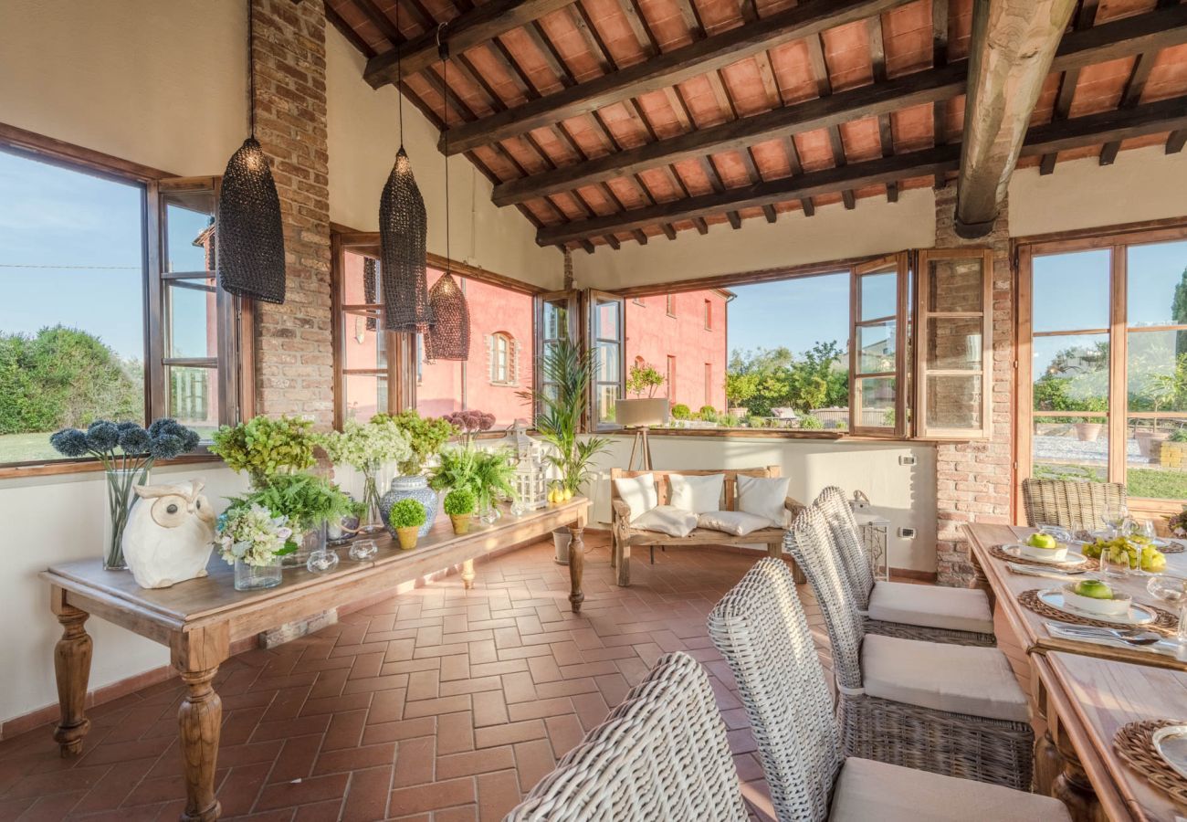 Villa a San Miniato - Villa San Miniato Corniano: Iconic 5 Bedrooms Farmhouse with Pool