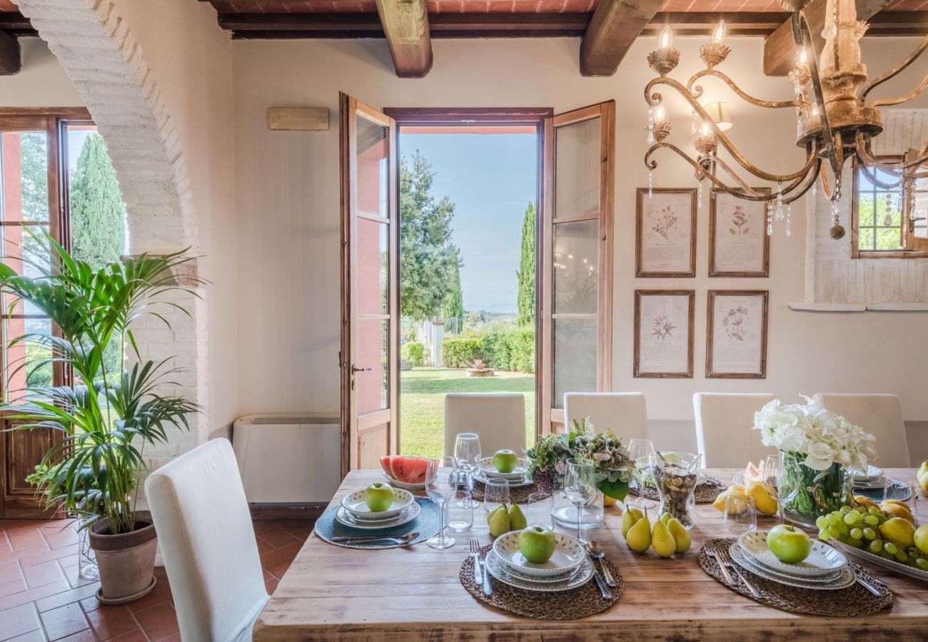 Villa a San Miniato - Villa San Miniato Corniano: Iconic 5 Bedrooms Farmhouse with Pool