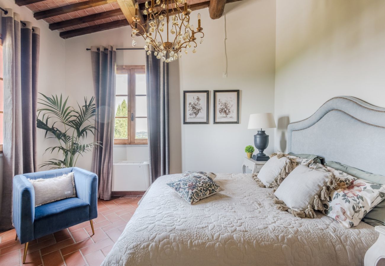 Villa a San Miniato - Villa San Miniato Corniano: Iconic 5 Bedrooms Farmhouse with Pool