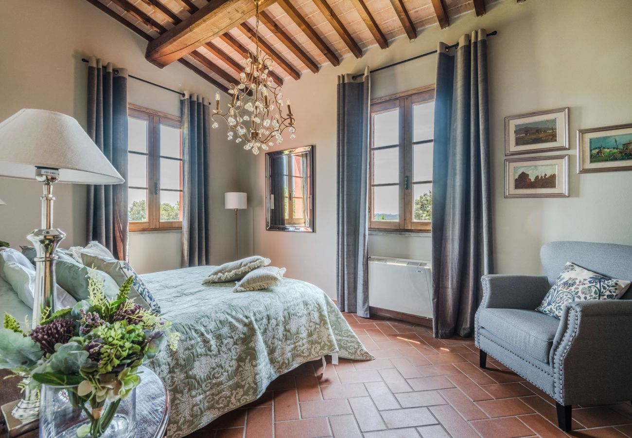 Villa a San Miniato - Villa San Miniato Corniano: Iconic 5 Bedrooms Farmhouse with Pool