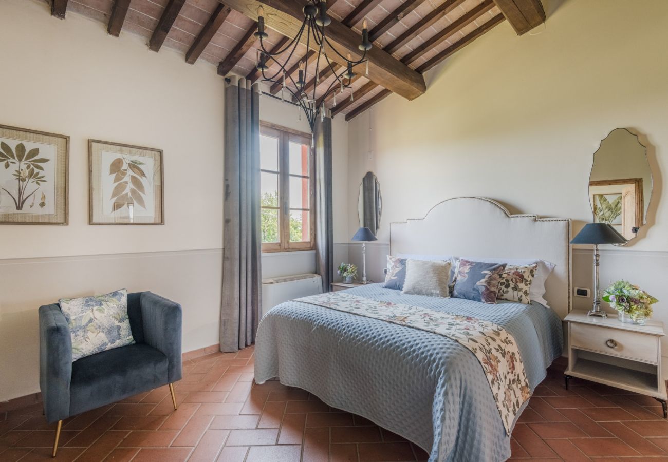 Villa a San Miniato - Villa San Miniato Corniano: Iconic 5 Bedrooms Farmhouse with Pool