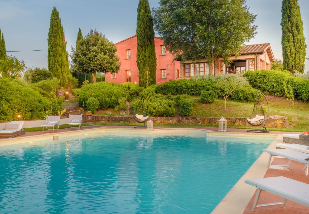 Villa a San Miniato - Villa San Miniato Corniano: Iconic 5 Bedrooms Farmhouse with Pool