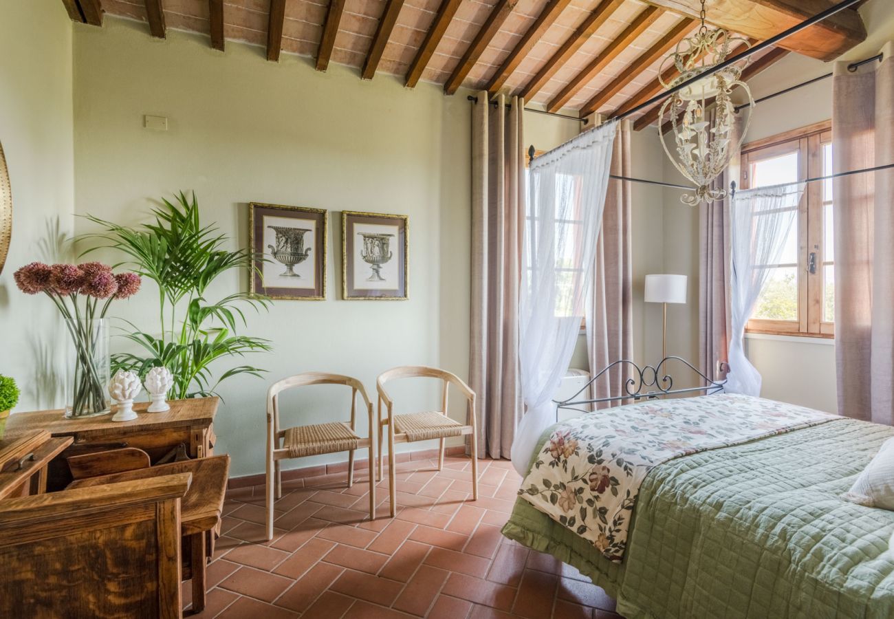 Villa a San Miniato - Villa San Miniato Corniano: Iconic 5 Bedrooms Farmhouse with Pool