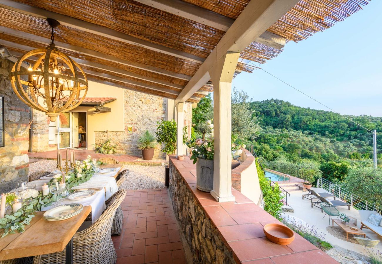 Villa a Monsummano Terme - Panoramic Farmhouse with Pool and Amazing Views