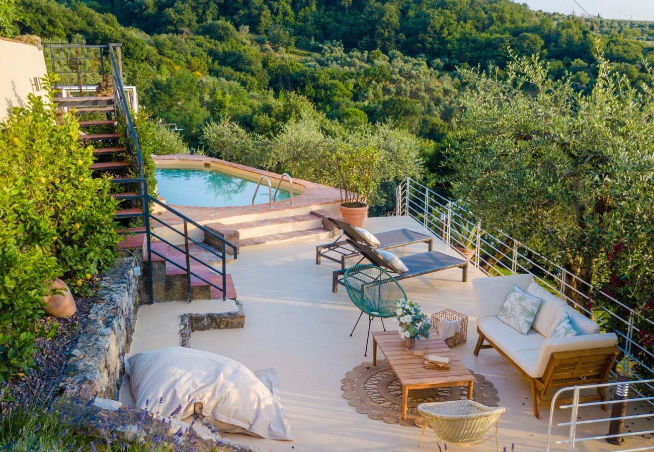 Villa a Monsummano Terme - Panoramic Farmhouse with Pool and Amazing Views