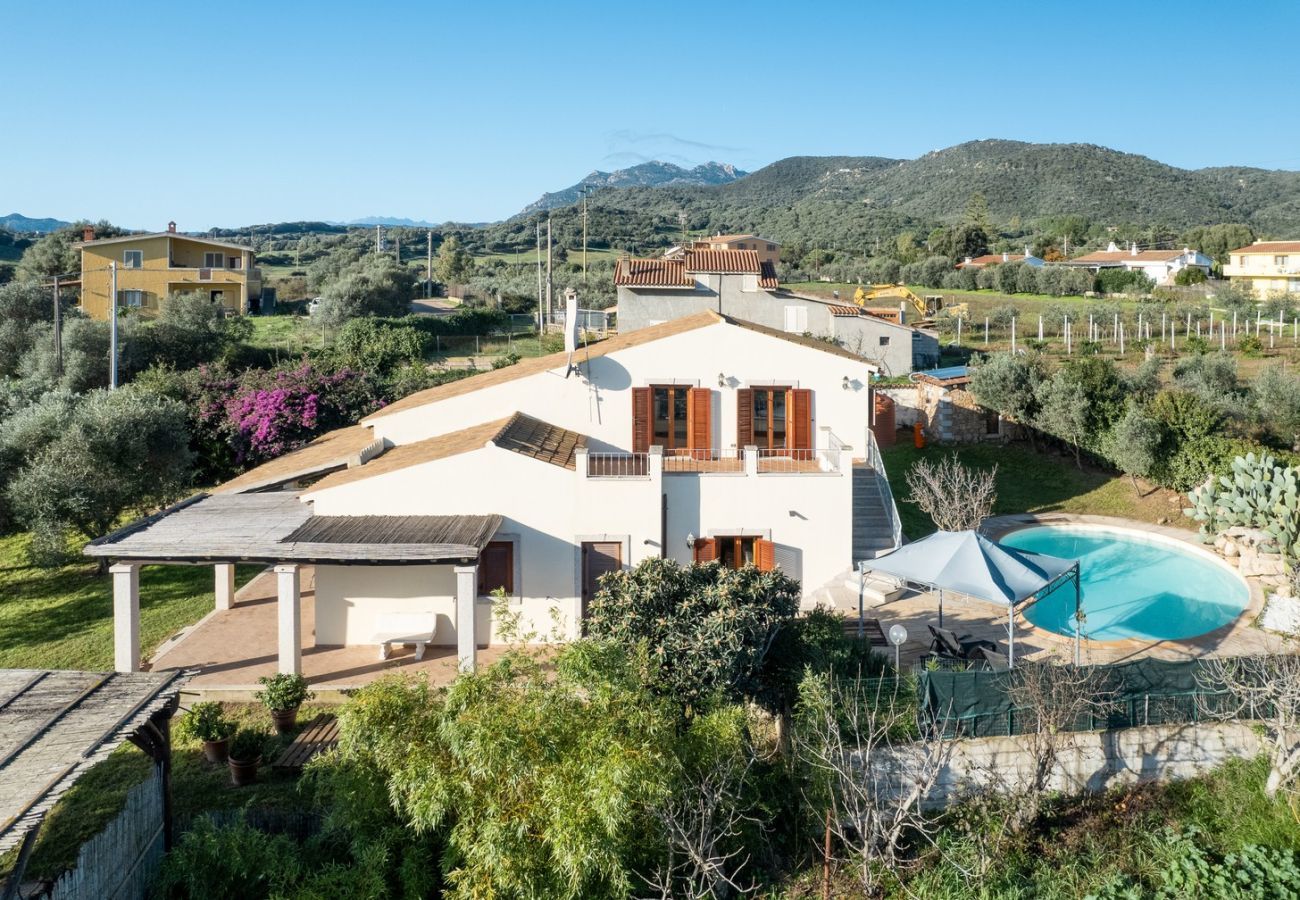 Villa a Olbia - Villa Calyra